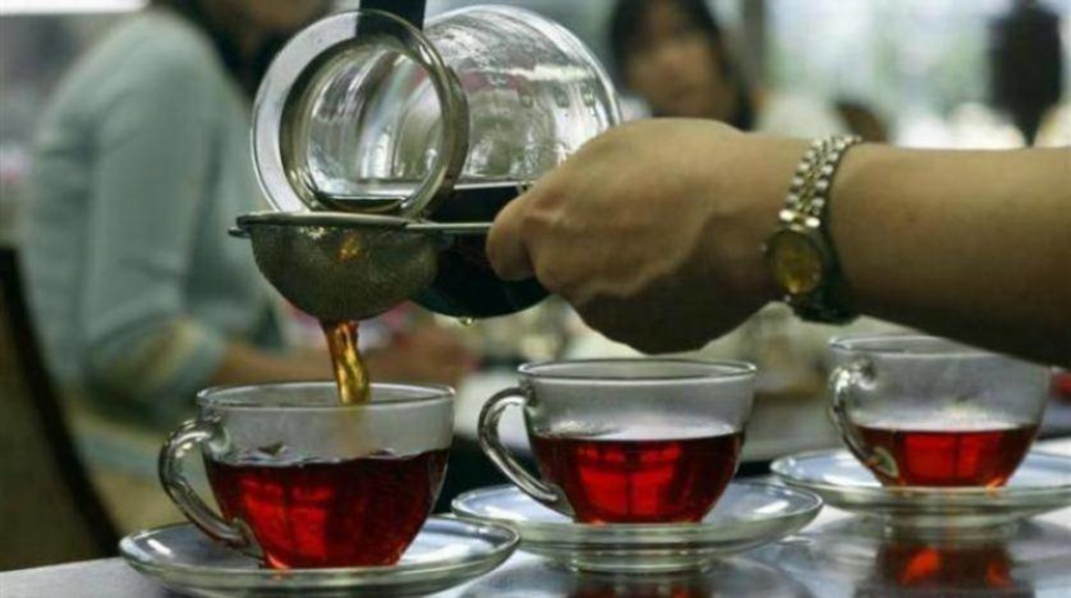 كوب واحد من الشاي يومياً قد يحميك من السكري