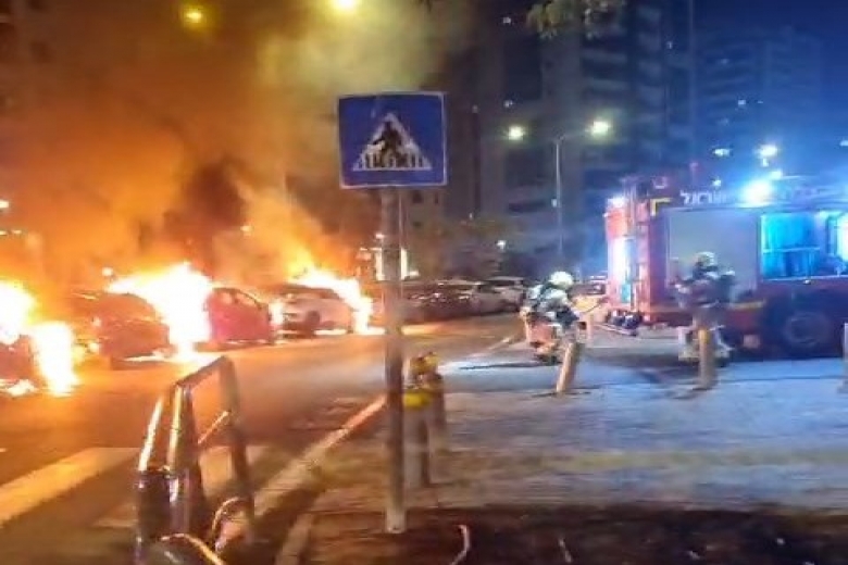 الرامة: اضرام النار في عدد من السيارات واضرار بالغة